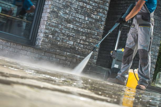 Best Sidewalk and Walkway Cleaning  in Long Beach, CA